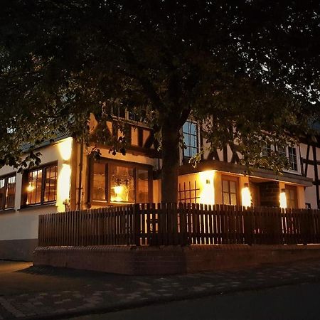 Roastineer Hotel Battenberg  Bagian luar foto