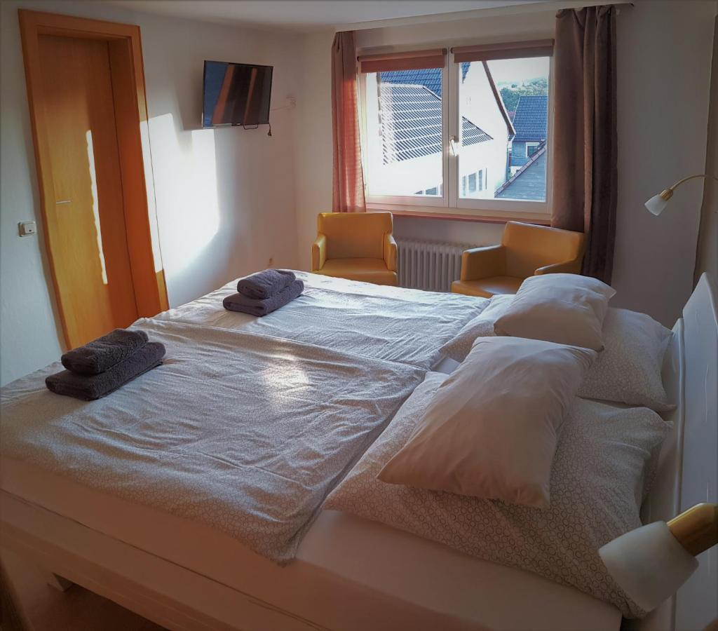 Roastineer Hotel Battenberg  Bagian luar foto