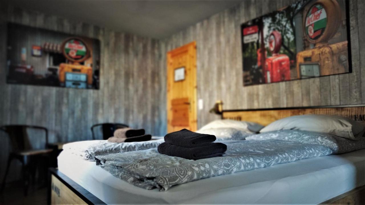 Roastineer Hotel Battenberg  Bagian luar foto