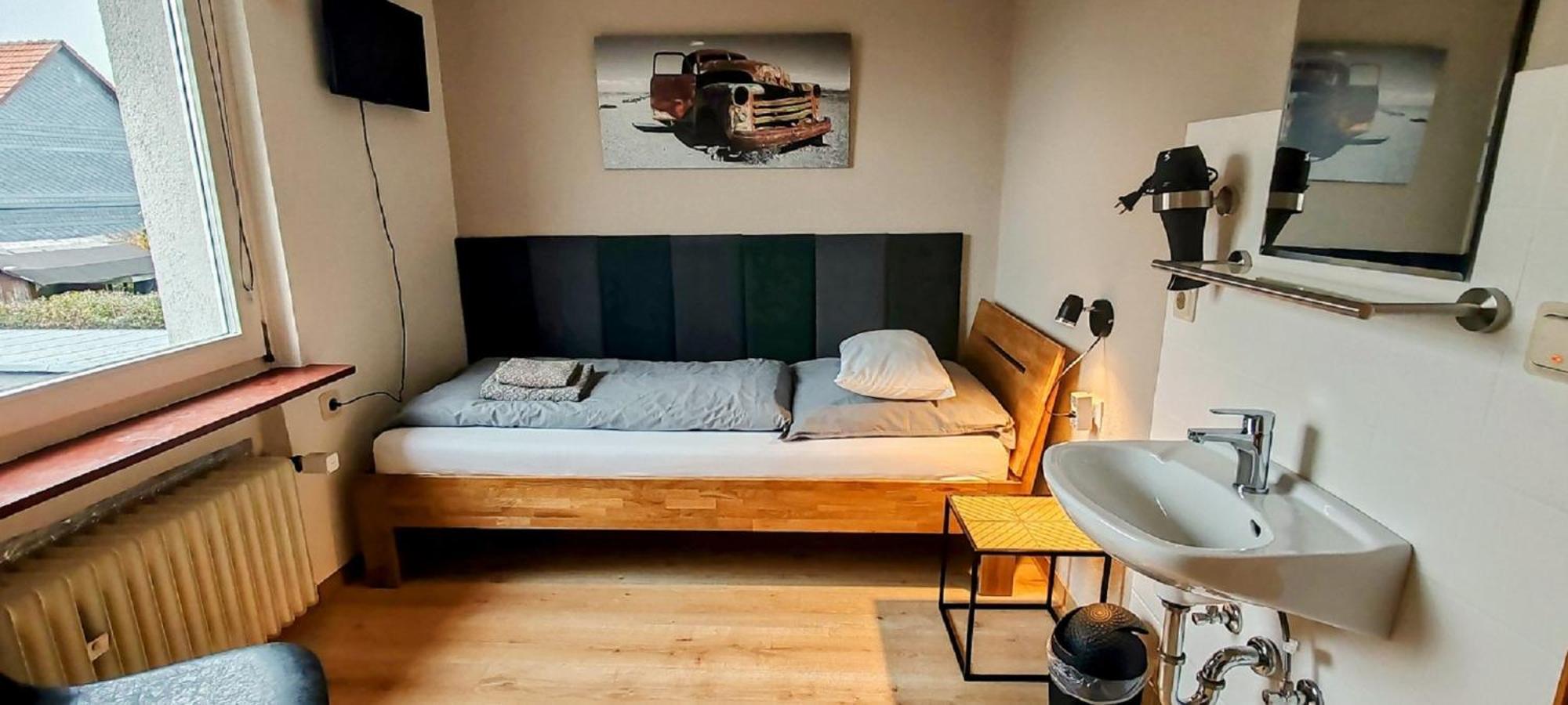 Roastineer Hotel Battenberg  Bagian luar foto