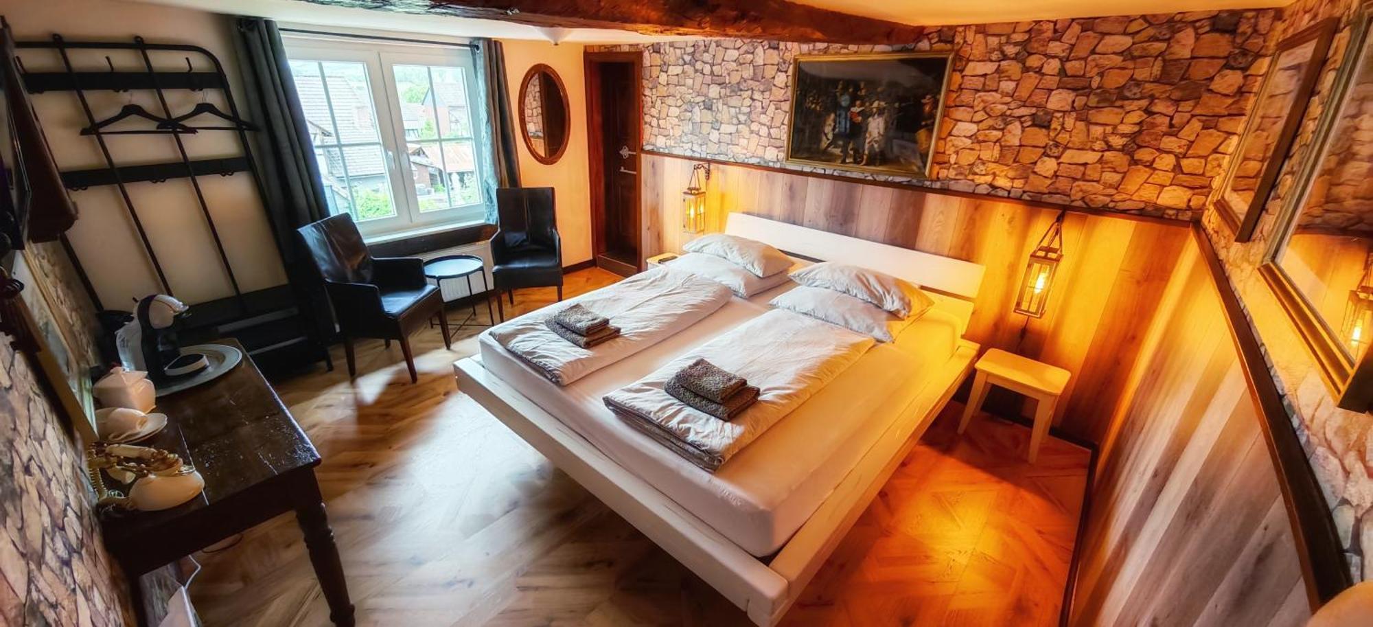 Roastineer Hotel Battenberg  Bagian luar foto